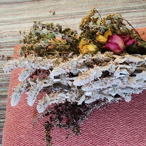 Real dried flower bouquet. - Picture 2 of 6